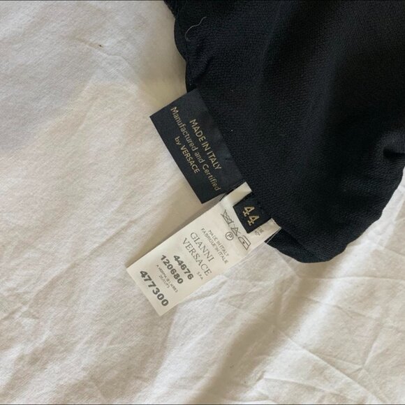 Versace Tank With Engraved Hardware - Picture 4 of 4